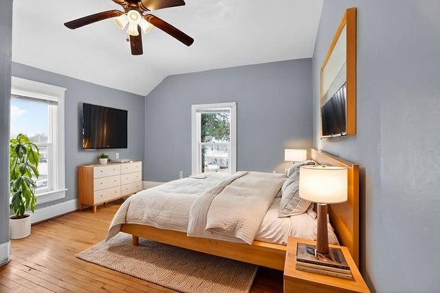 1250 W American Street, Freeport, IL 61032