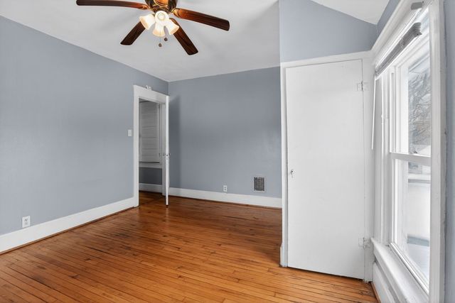 1250 W American Street, Freeport, IL 61032