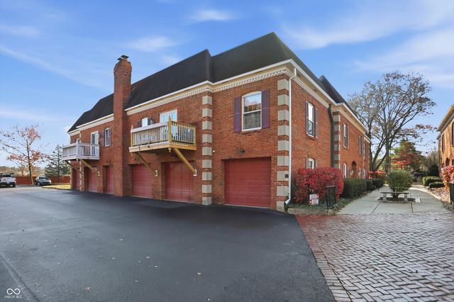 2608 E 2nd Street C, Bloomington, IN 47401