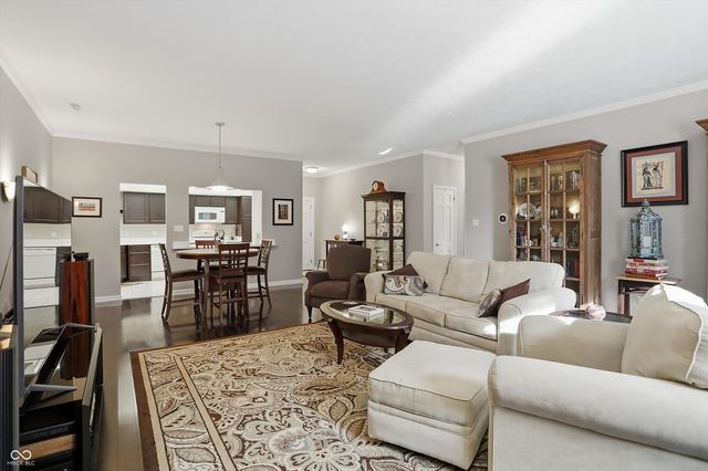 2608 E 2nd Street C, Bloomington, IN 47401