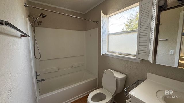 18175 County Road 16, Foley, AL 36535