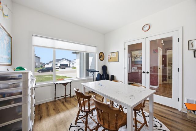 5497 11th Street W, West Fargo, ND 58078