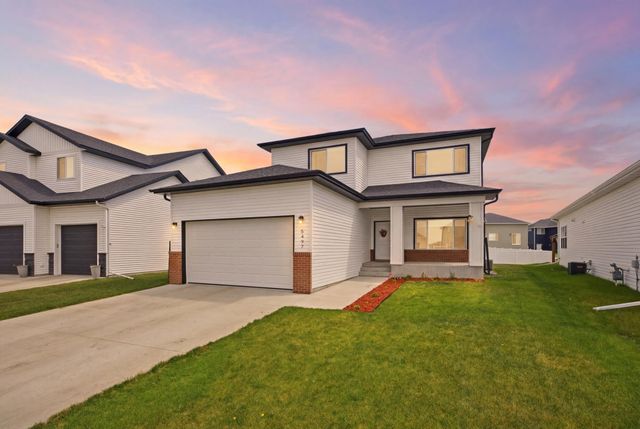 5497 11th Street W, West Fargo, ND 58078