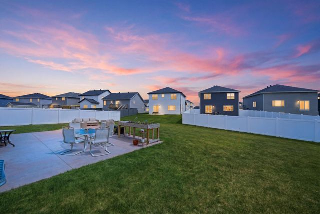 5497 11th Street W, West Fargo, ND 58078