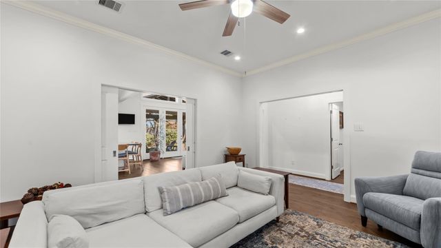 5630 Sylmar Road, Houston, TX 77081