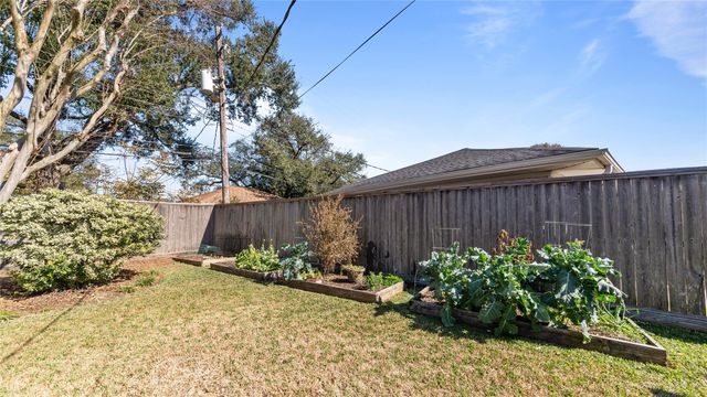 5630 Sylmar Road, Houston, TX 77081