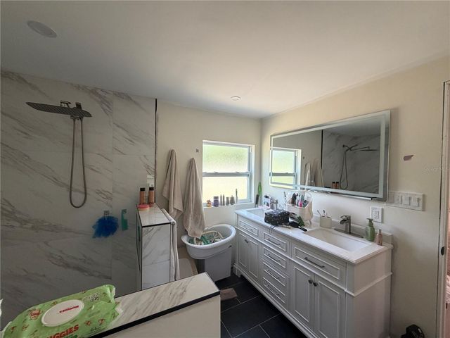 1710 HOLLY BLVD, Deland, FL 32720