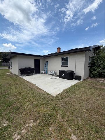 1710 HOLLY BLVD, Deland, FL 32720