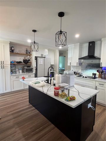1710 HOLLY BLVD, Deland, FL 32720