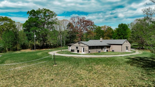 2554 Sandy Level RD, Goodview, VA 24095