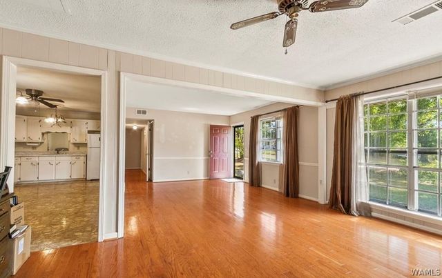 5204 Applewood, Northport, AL 35473