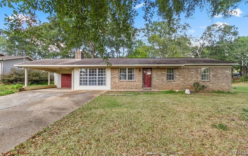 5204 Applewood, Northport, AL 35473