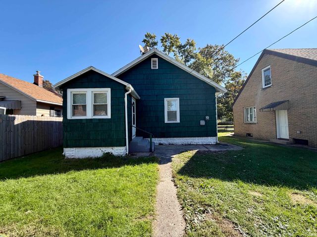 1317 College Street, South Bend, IN 46628