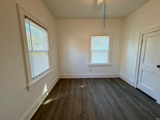 1317 College Street, South Bend, IN 46628