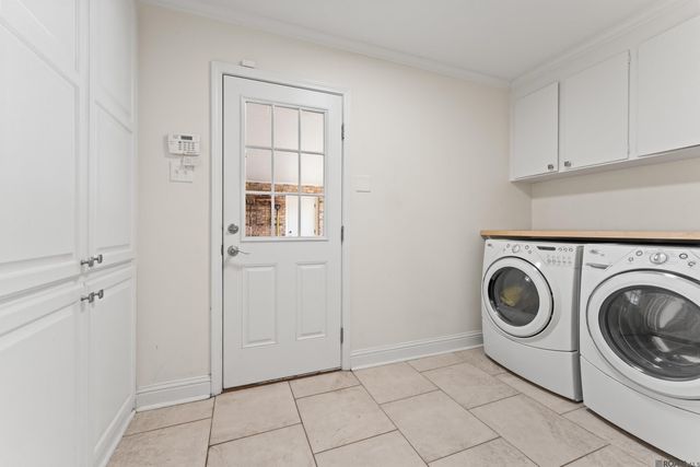 5920 Forsythia Ave, Baton Rouge, LA 70808