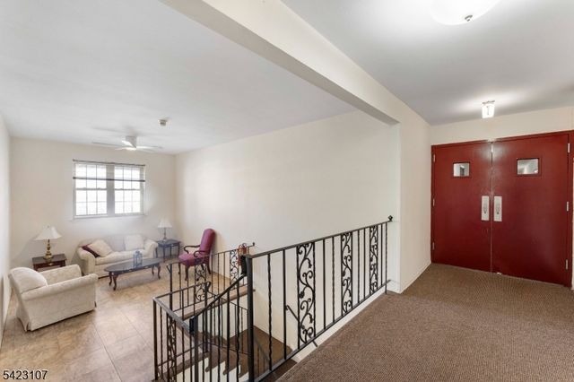 530 Park Ave 202, Scotch Plains Twp., NJ 07076