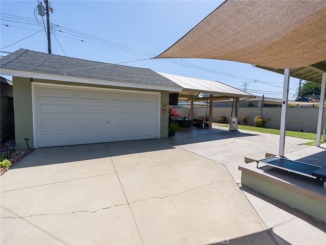 7722 Bairnsdale, Downey, CA 90240