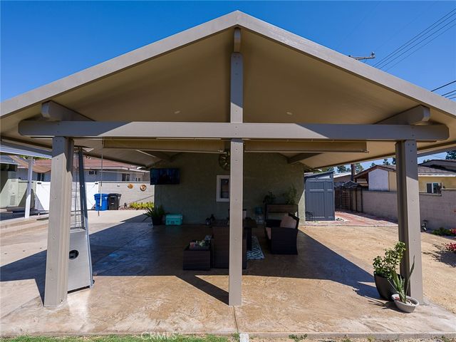 7722 Bairnsdale, Downey, CA 90240