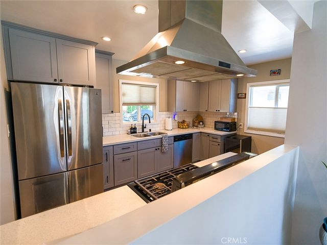 7722 Bairnsdale, Downey, CA 90240
