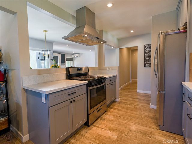7722 Bairnsdale, Downey, CA 90240
