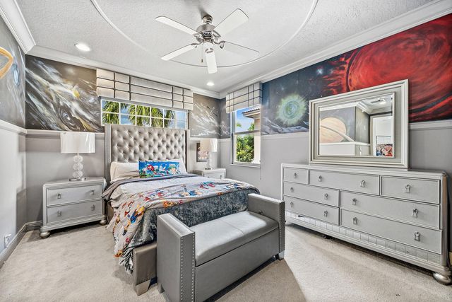 9232 Pineville Drive, Lake Worth, FL 33467