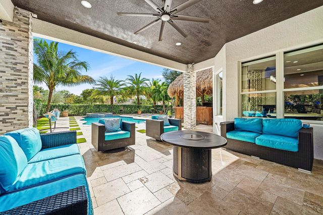 9232 Pineville Drive, Lake Worth, FL 33467