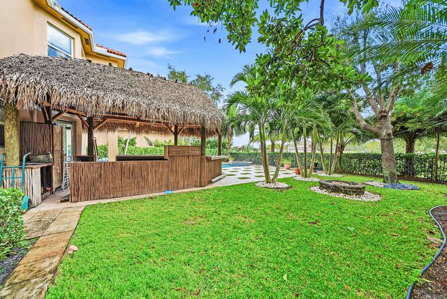 9232 Pineville Drive, Lake Worth, FL 33467