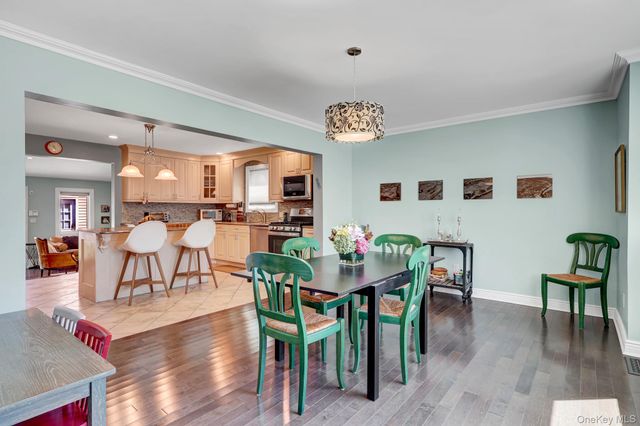 360 Westminster Road, Cedarhurst, NY 11516