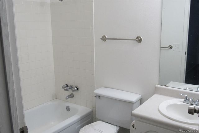 4538 S Nucla Street, Aurora, CO 80015