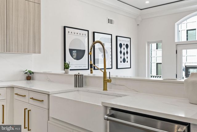 1146 N 3RD ST, Philadelphia, PA 19123