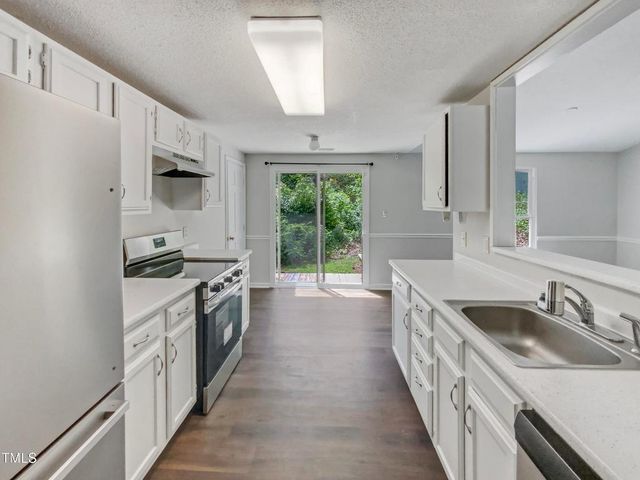 7271 Shellburne Drive, Raleigh, NC 27612
