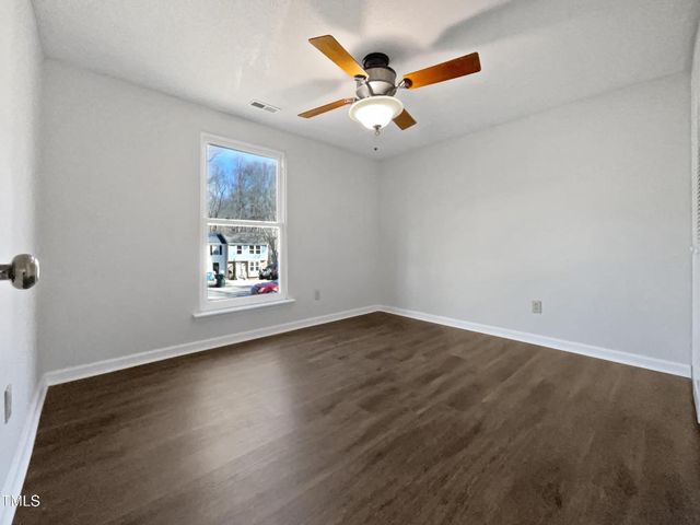 7271 Shellburne Drive, Raleigh, NC 27612