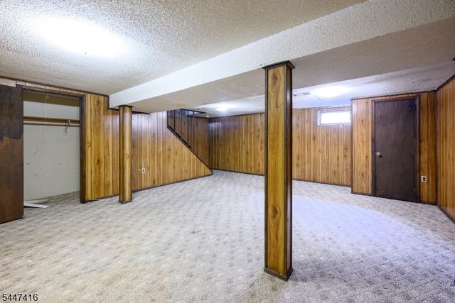 906 Robin Rd, Hillsborough Twp., NJ 08844