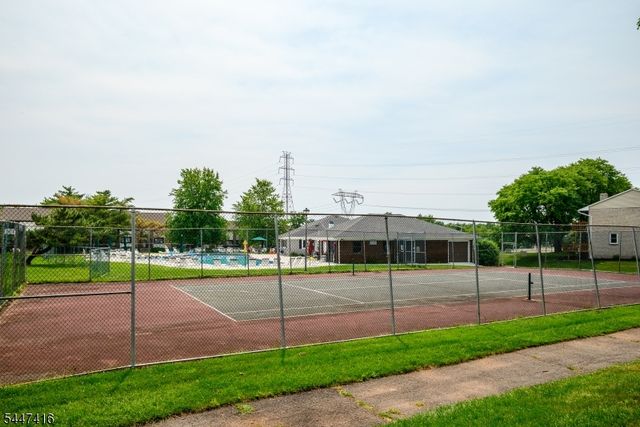 906 Robin Rd, Hillsborough Twp., NJ 08844