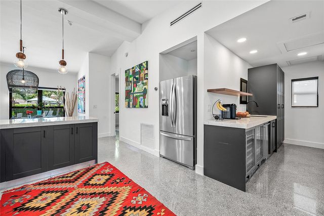 801 Solar Isle Drive, Fort Lauderdale, FL 33301