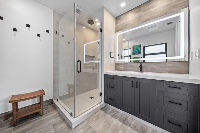 801 Solar Isle Drive, Fort Lauderdale, FL 33301