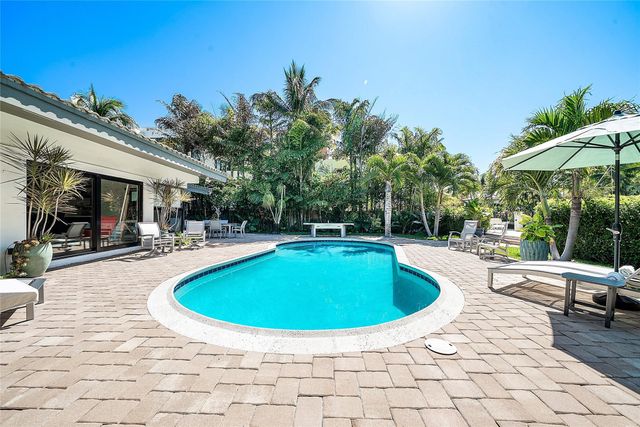 801 Solar Isle Drive, Fort Lauderdale, FL 33301