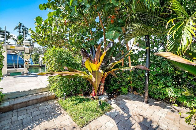 801 Solar Isle Drive, Fort Lauderdale, FL 33301