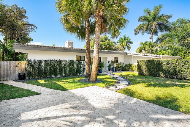 801 Solar Isle Drive, Fort Lauderdale, FL 33301