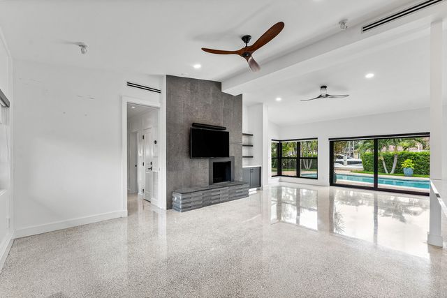 801 Solar Isle Drive, Fort Lauderdale, FL 33301