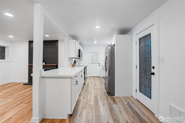 2220 Trenton Avenue, Bremerton, WA 98310