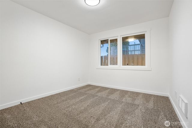 2220 Trenton Avenue, Bremerton, WA 98310