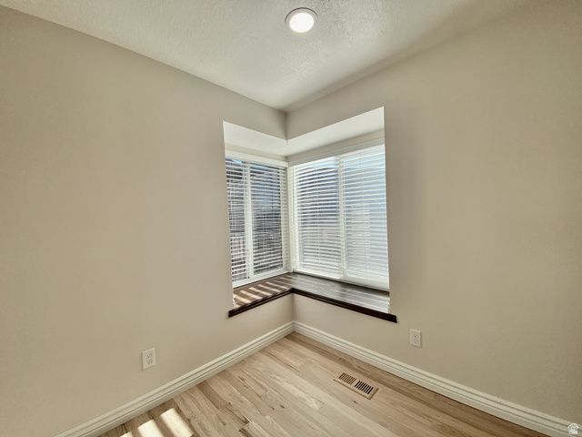1440 W COUNTRYWOOD LN, West Jordan, UT 84088