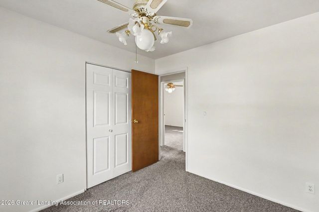 3224 Continental Drive, Lansing, MI 48911
