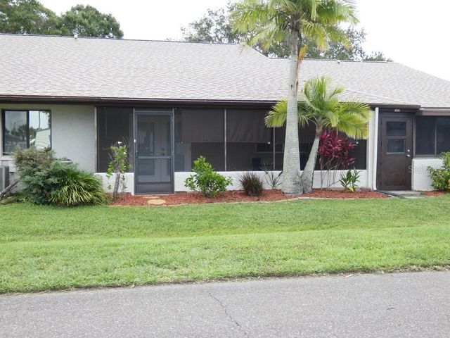 1024 10TH CIRCLE SE, Largo, FL 33771