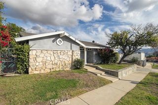 28190 Hot Springs, Canyon Country (santa Clarita), CA 91351