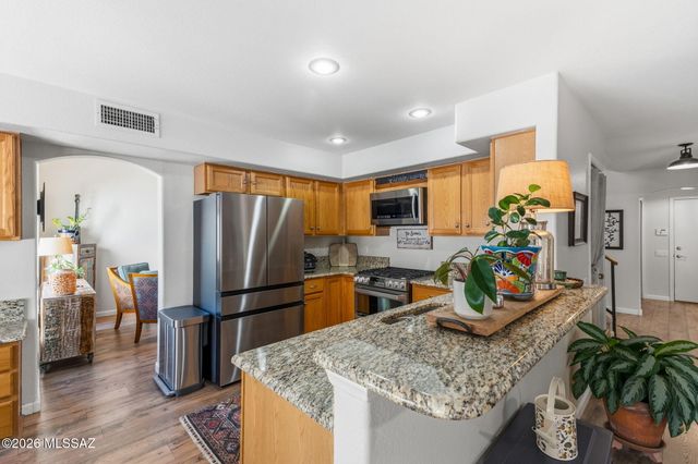 7751 E Calle Bien Nacida, Tucson, AZ 85750