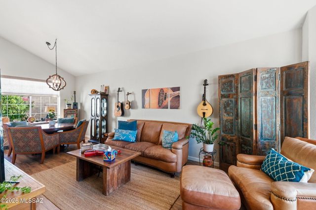 7751 E Calle Bien Nacida, Tucson, AZ 85750