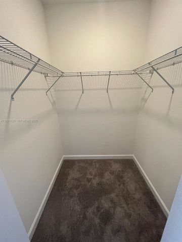 2696 SE 18th St 2696, Homestead, FL 33035