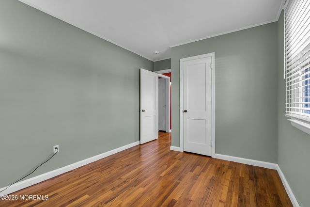 537 Longboat Avenue, Beachwood, NJ 08722